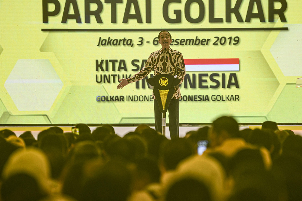 Presiden Jokowi sudah mengetahui kabar soal mundurnya Bambang Soesatyo dari bursa calon ketua umum partai berlambang beringin itu. Dia menilai hal itulah yang membuat Munas Partai Golkar menjadi sejuk.