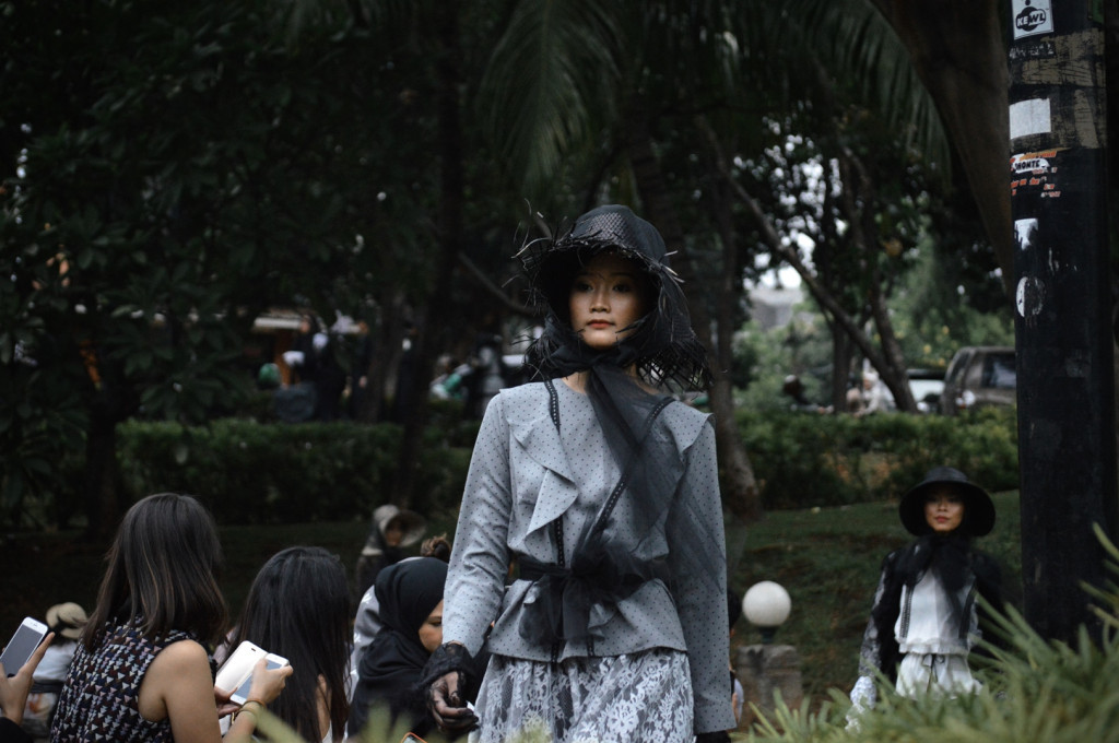 Koleksi ready to wear 