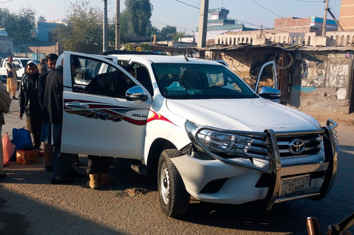 Tetsu Nakamura, 73, yang mengepalai Layanan Medis Perdamaian Jepang - yang dikenal sebagai Peshawar Kai dalam bahasa Jepang - ditembak oleh orang-orang bersenjata ketika berada dalam sebuah kendaraan di Jalalabad, Provinsi Nangarhar. Tetsu telah tinggal dan bekerja di Afghanistan dan Pakistan sejak 1984 ketika ia pergi untuk merawat pasien kusta di antara para pengungsi Afghanistan.