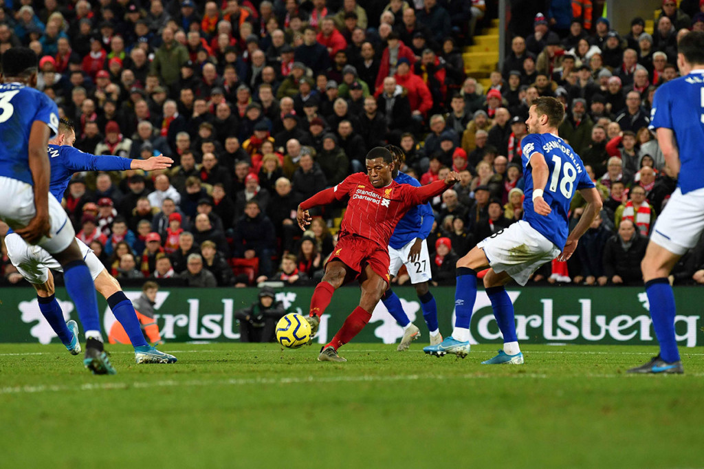 Liverpool melengkapi kemenangan menjadi 5-2 lewat sepakan keras Georginio Wijnaldum dari dalam kotak penalti dua menit menjelang laga usai.