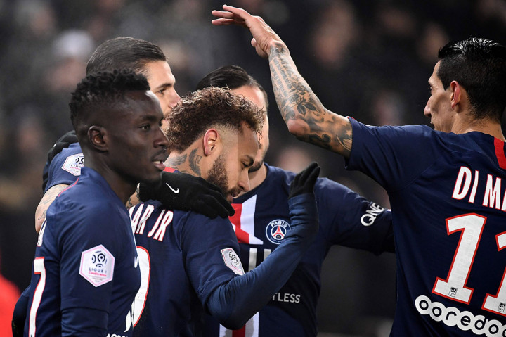 Dengan kemenangan tersebut PSG kukuh di puncak klasemen Liga Prancis dengan 36 poin, unggul lima poin atas tim peringkat kedua Marseille. PSG juga masih menyisakan satu pertandingan lebih banyak setelah laga melawan AS Monaco mengalami penundaan.