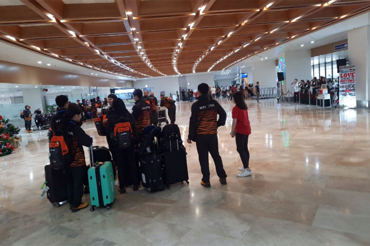 Kontingen dari beberapa negara yang akan berlaga di SEA Games 2019 Filipina juga terus berdatangan via Bandara Internasional Ninoy Aquino, Manila.