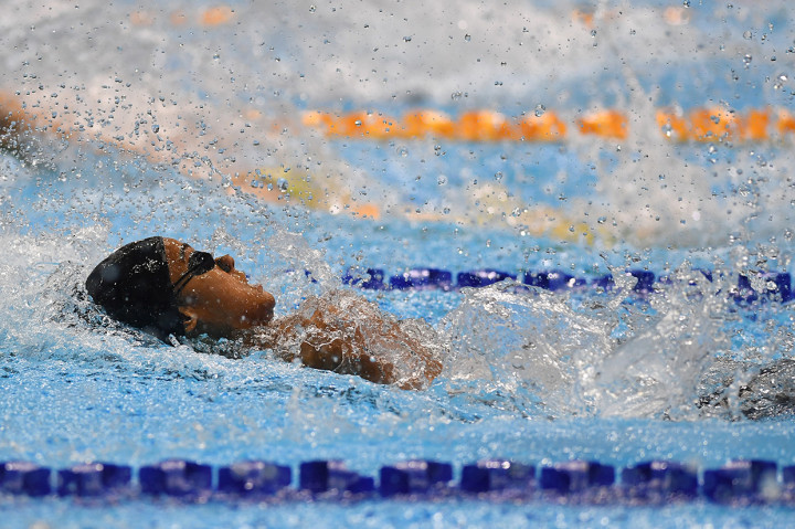 Perenang Indonesia Anak Agung Istri Ratih memacu kecepatannya pada Final Renang Gaya Punggung 50 Meter Putri SEA Games ke-30 di New Clark City Aquatic Center, Filipina. Ratih menempati urutan ketiga dengan catatan waktu 29,77 detik sehingga meraih medali perunggu.