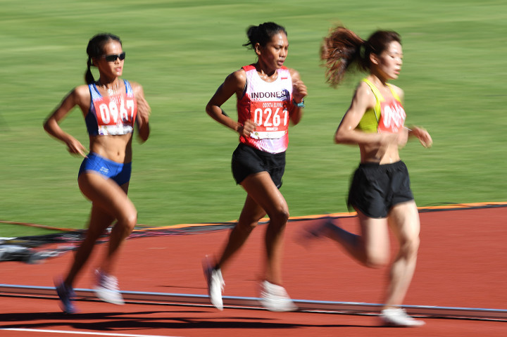 Odekta mencapai finis di urutan ketiga nomor lari 10.000 meter putri dengan catatan waktu 36 menit 42,28 detik, di Stadion Atletik New Clark, Filipina.