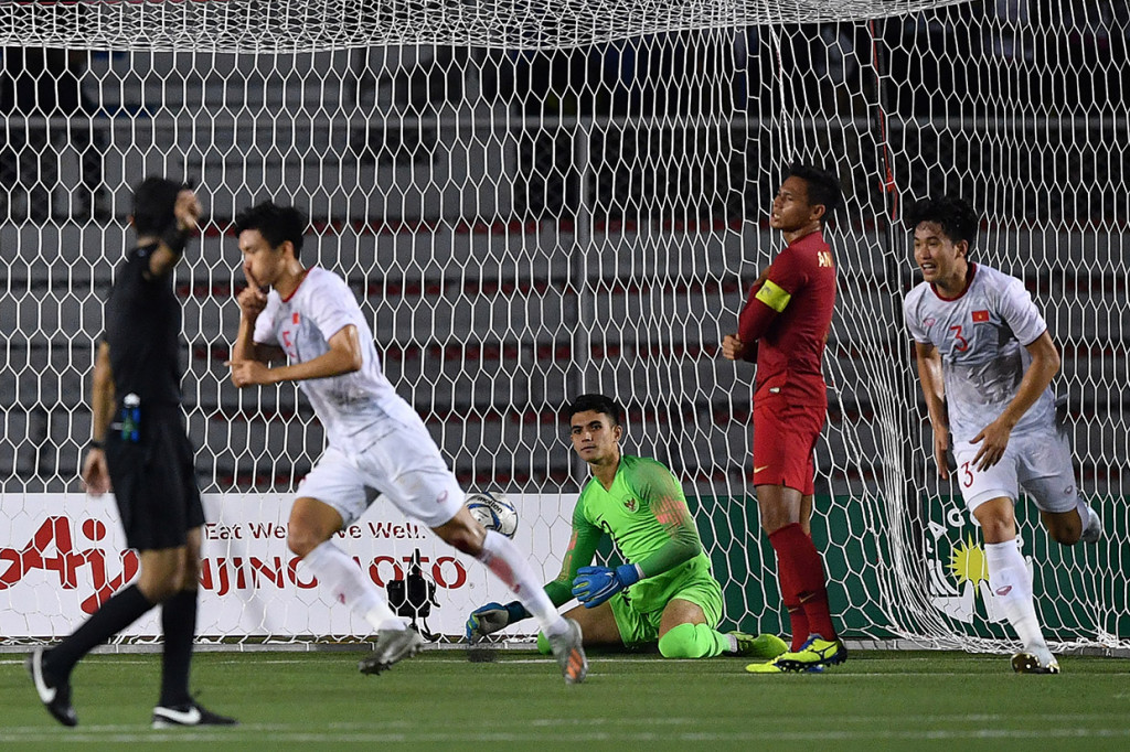 Indonesia harus puas meraih medali perak di SEA Games 2019. Sementara itu, Vietnam dipastikan mengalungi medali emas cabang olahraga sepak bola SEA Games 2019.