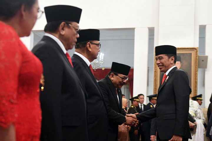 Pelantikan itu tercatat dalam Surat Keputusan Presiden Nomor 137/P Tahun 2019 tentang Pengangkatan dalam Keanggotaan Dewan Pertimbangan Presiden. Surat itu ditetapkan oleh Presiden tertanggal pada 12 Desember 2019.