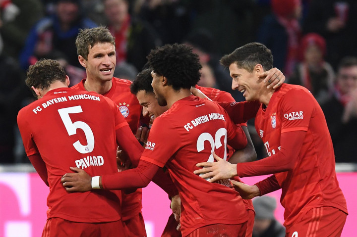 Tiga gol Muenchen lainnya dikemas oleh Robert Lewandowski dan Thomas Mueller.