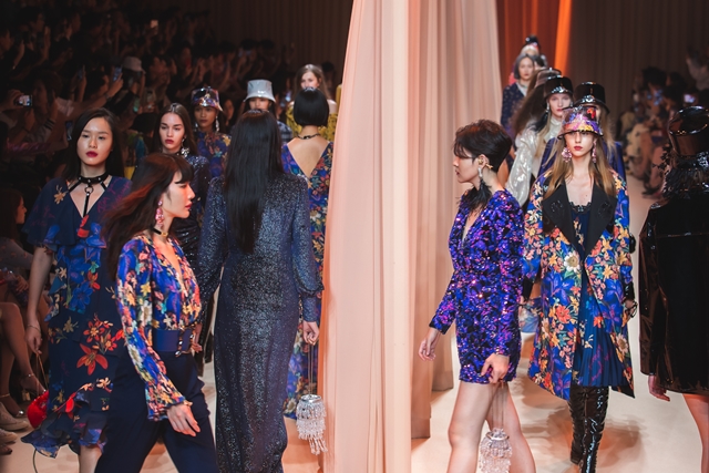 Kloset collection Autumn/Winter 2019 Show dalam ELLE Fashion Week Fall/Winter 2019. (Editorial credit: Surrphoto / Shutterstock.com)
