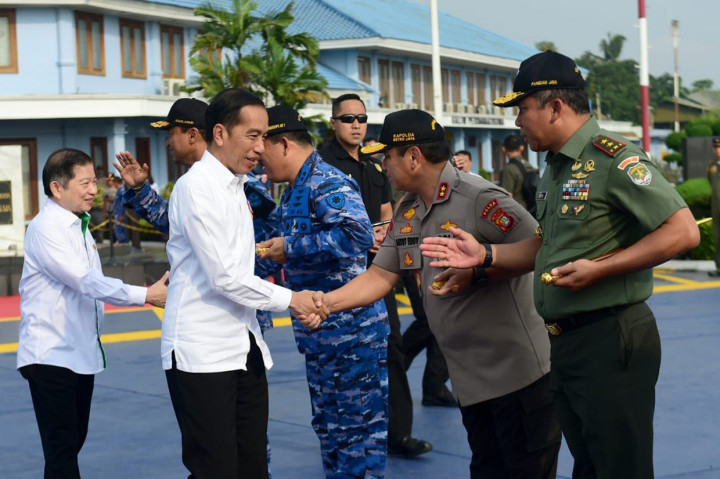 Presiden Joko Widodo, Selasa, 17 Desember 2019, bertolak menuju Provinsi Kalimantan Timur guna melakukan kunjungan kerja.