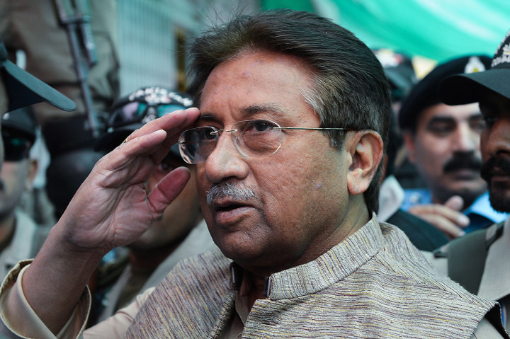 Musharraf diadili atas pengkhianatan terhadap negara lantaran memberlakukan status darurat pada 2007.