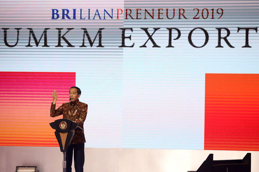 Presiden Joko Widodo berpidato saat akan membuka pameran 'UMKM Export BRILian Preneur 2019' di Jakarta Convention Center (JCC), Jakarta, Jumat, 20 Desember 2019.