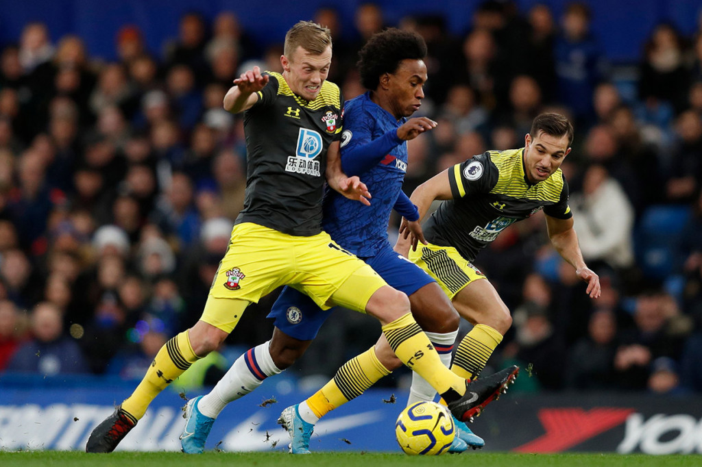 Bertindak sebagai tuan rumah, Chelsea jarang sekali mengancam gawang lawan. Sementara serangan-serangan pemain Southampton juga gampang dipatahkan.