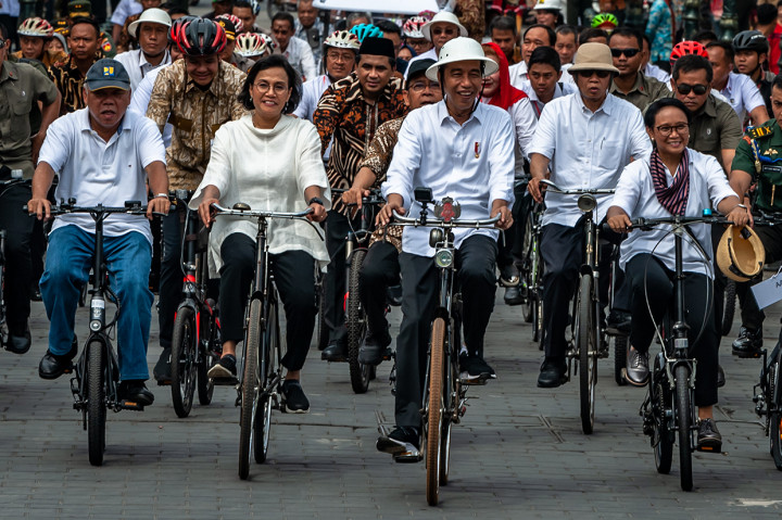 Kunjungan kerja Jokowi bersama sejumlah menteri Kabinet Indonesia Maju ke kawasan cagar budaya berjuluk 