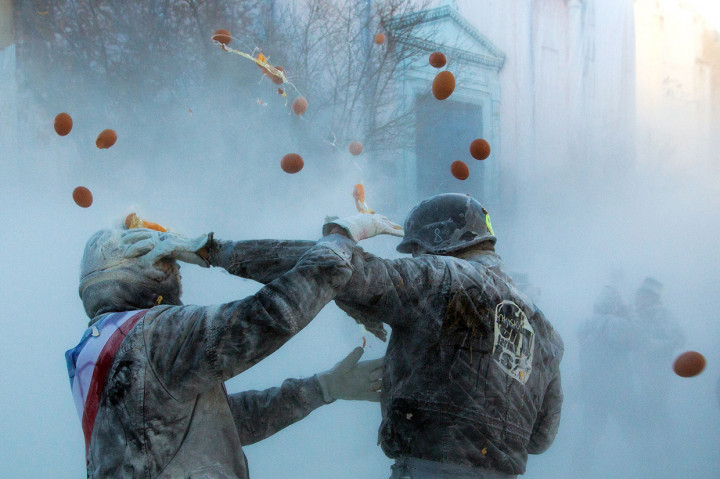 Els Enfarinats ini pertama kali muncul pada musim dingin tahun 1636.