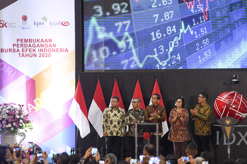 Pada awal perdagangan pertama tahun 2020, Indeks Harga Saham Gabungan (IHSG) dibuka naik 0,22 persen atau 13,59 poin di level 6.313,13.