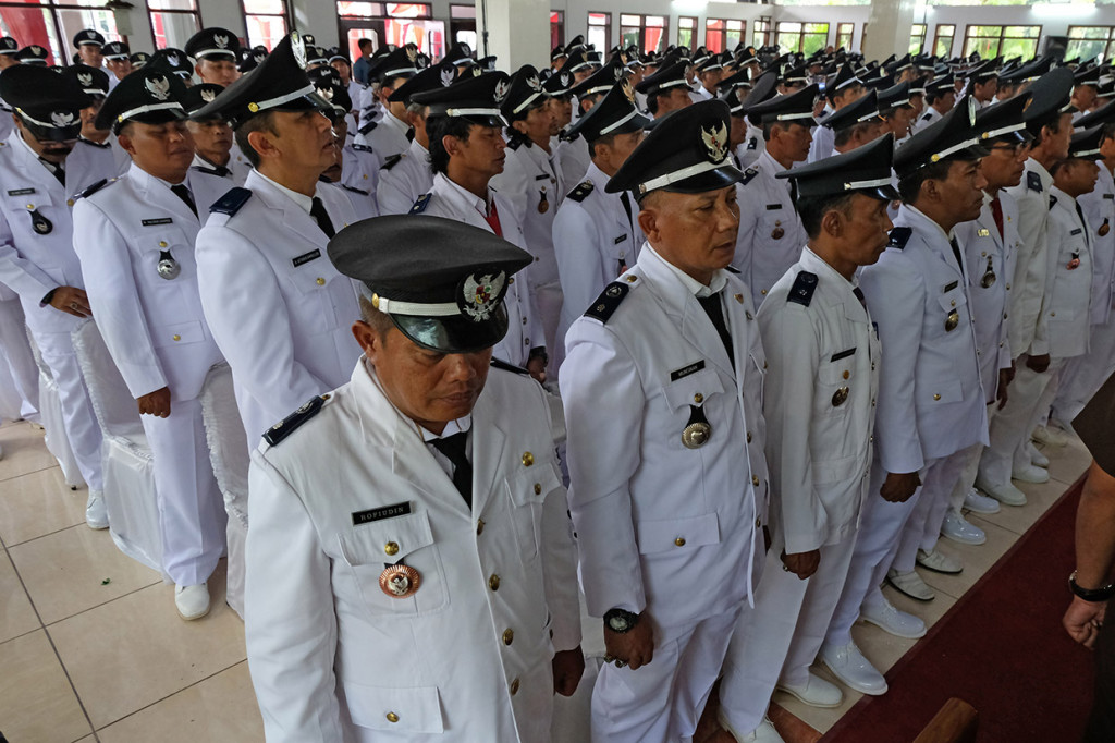 Sebanyak 293 Kepala Desa terpilih periode 2020-2026 yang terpilih pada Pilkades serentak 24 November 2019 lalu dilantik secara massal yang bertujuan untuk efisiensi waktu dan anggaran.