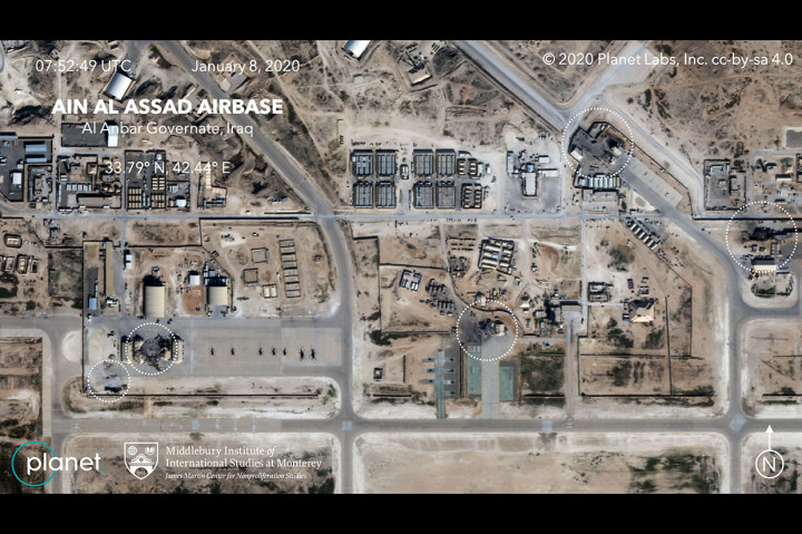Gambar satelit yang dirilis oleh Planet Labs Inc., dan analisis beranotasi oleh Middlebury Institute of International Studies di Monterey (MIIS), menunjukkan beberapa kerusakan pada pangkalan udara AS di Irak, Ain al-Asad setelah terkena rudal dari Iran. 