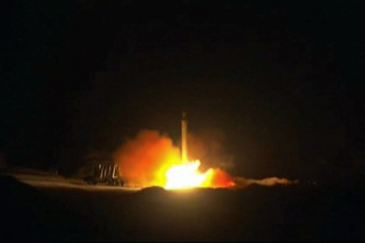 Iran menyatakan bahwa serangan tersebut sebagai balasan atas serangan pesawat nirawak AS yang menewaskan komandan Pasukan Quds Iran, Qasem Soleimani.