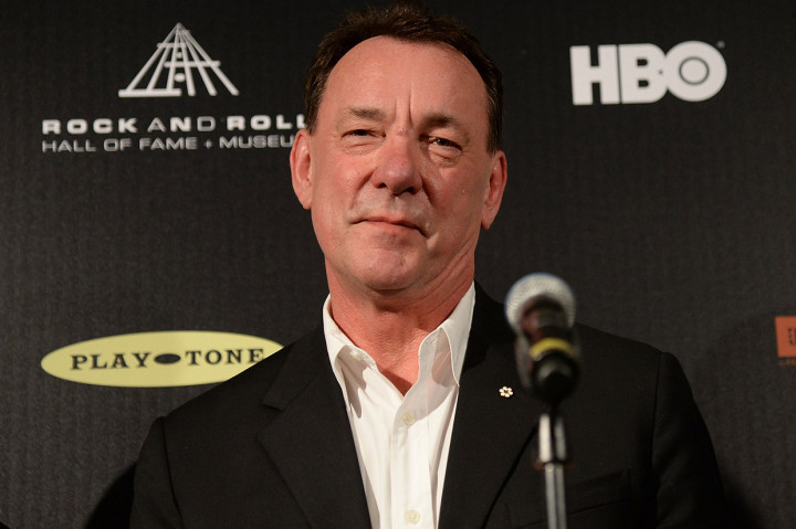 Neil Peart Lahir di Ontario, Kanada pada 12 September 1952. Peart meninggalkan seorang istri Carrie dan seorang putri Olivia Louise Peart.