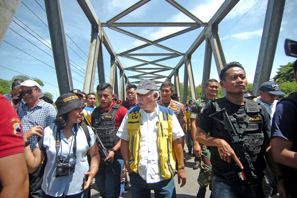Basuki Hadimuljono mengatakan mengantisipasi terjadinya banjir akibat jebol sejumlah tanggul Sungai Babakan, Kementerian PUPR akan segera melakukan perbaikan berupa pengerukan dan pembuatan tanggul sementara sepanjang empat kilometer dari Desa Cikesal hingga Desa Ketanggungan.