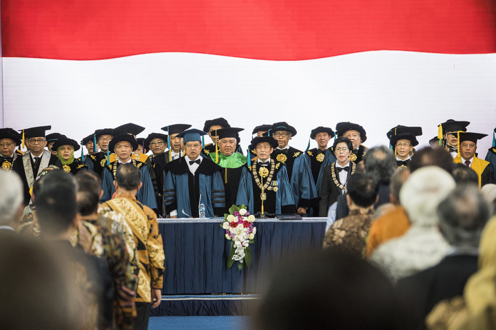 Pemberian gelar Doktor Kehormatan kepada M Jusuf Kalla ini merupakan yang ke-14 kalinya yang diberikan oleh ITB.