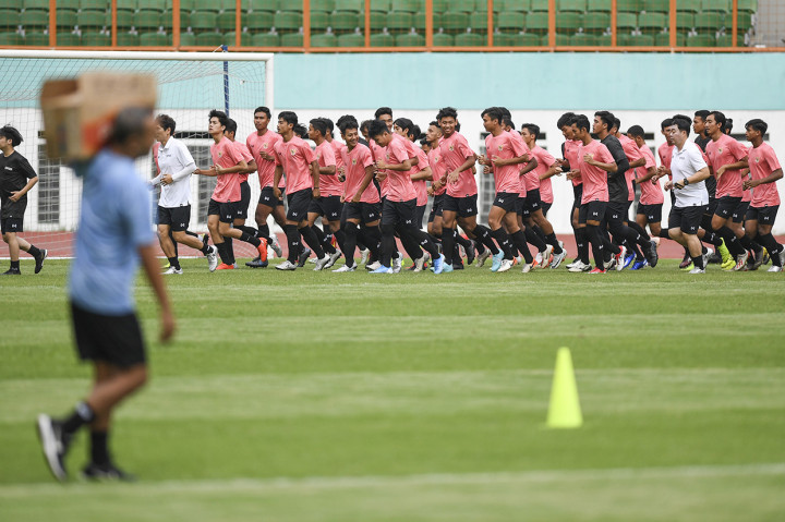 Sebanyak 51 pesepak bola hadir mengikuti seleksi pemain Timnas U-19 yang kemudian akan dipilih 30 nama untuk mengikuti pemusatan latihan di Thailand. 