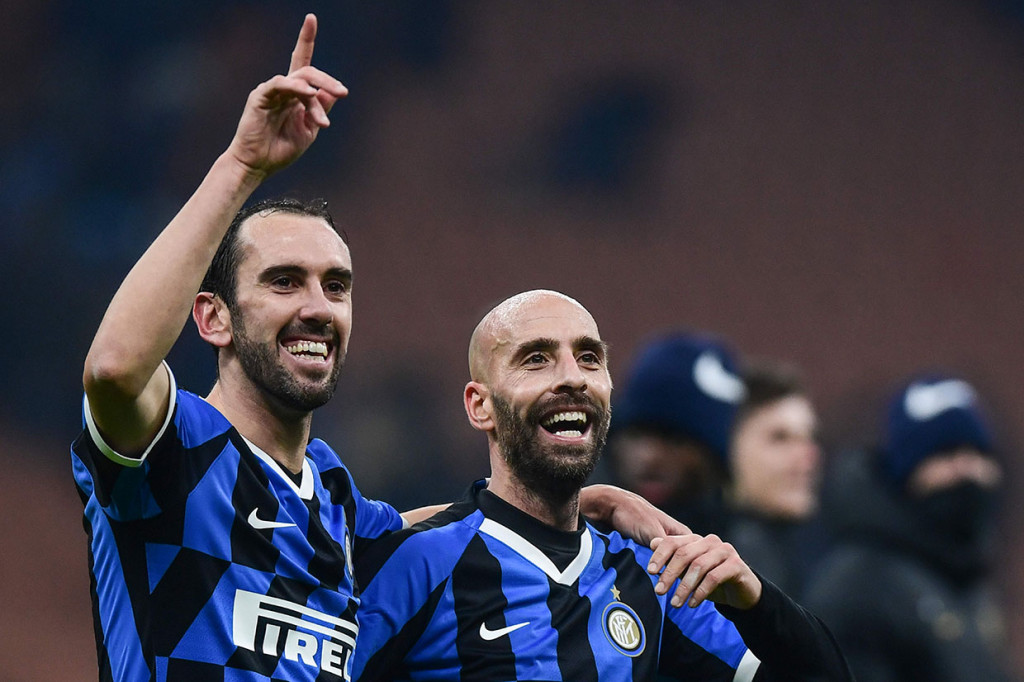 10 menit kemudian sontekan jarak dekat oleh Borja Valero menyambut umpan matang Barella menggandakan keunggulan Inter menjadi 2-0. Skor tidak berubah hingga jeda.