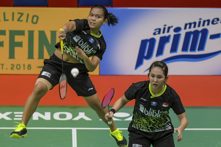 Siti/Ribka menyerah di tangan Ni Ketut/ Tania melalui dua gim langsung 18-21 dan 18-21 dalam tempo 39 menit.
