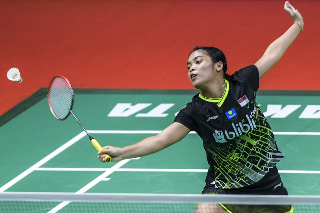 Gregoria kalah dari unggulan kedua asal Jepang, Akane Yamguchi, dengan skor 21-12, 15-21, dan 22-24 di Istora Senayan.
