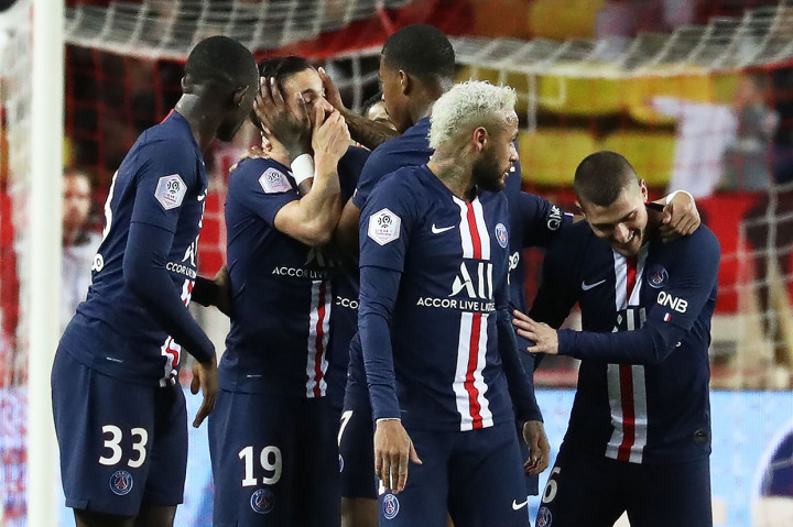 Pada menit ke-72, Pablo Sarabia mencetak gol ketiga untuk PSG hanya semenit setelah merumput masuk menggantikan Mauro Icardi. Hakim garis sempat mengangkat benderanya karena Neymar terjebak offside, tetapi Sarabia muncul dari belakang untuk menyambut umpan lambung Marco Verratti dengan tendangan voli.