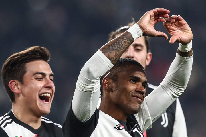 Dua menit berselang, Juventus memperoleh tendangan penalti lagi ketika Bram Nyutinck didakwa sengaja melakukan halauan dan menyentuh bola dengan tangannya. Douglas Costa sukses memperdaya Nicolas untuk membawa Juve unggul empat gol tanpa balas.