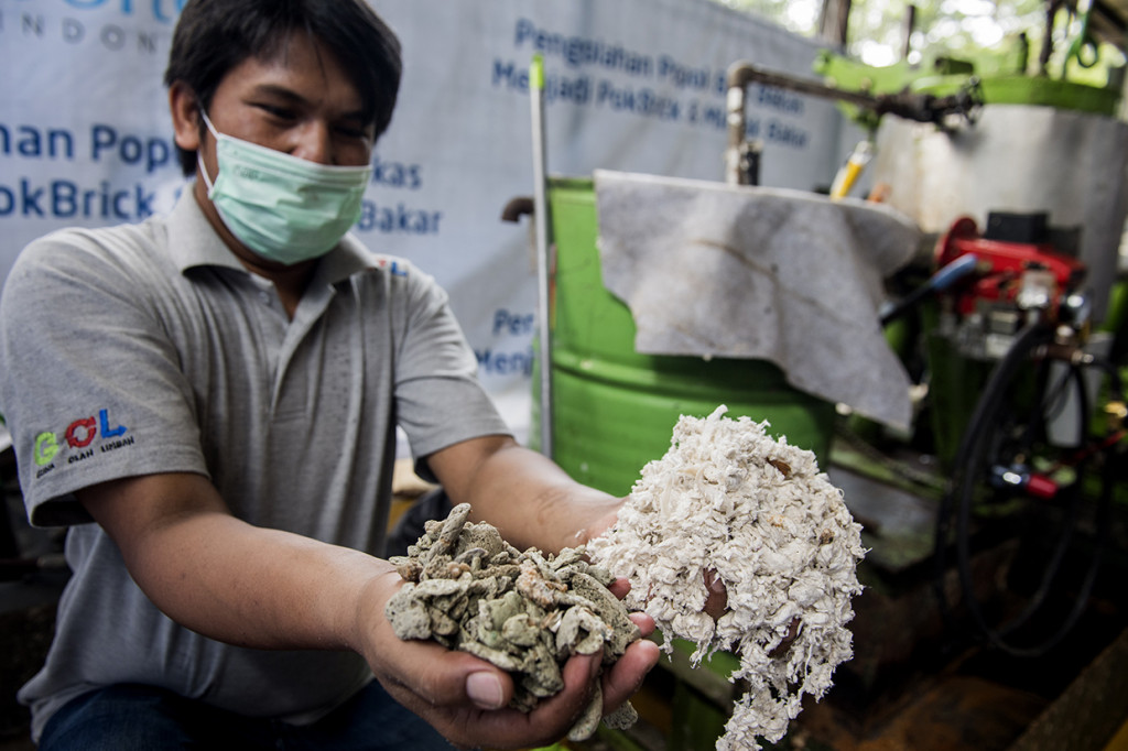 Program sustainability ini merupakan kontribusi Softex Indonesia kepada masyarakat dan lingkungan dalam mengurangi limbah popok. 