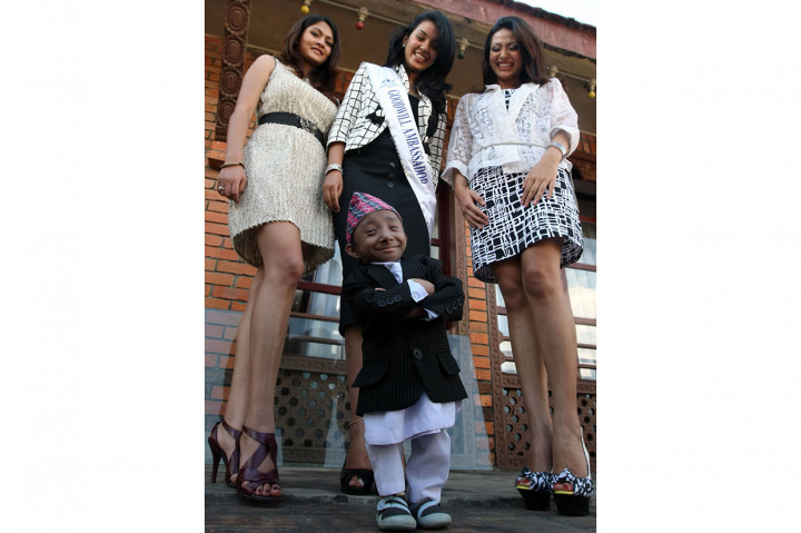 Magar pertama kali dinyatakan sebagai pria terpendek di dunia pada tahun 2010 setelah ulang tahunnya yang ke-18. Namun ia kehilangan gelar setelah Chandra Bahadur Dangi dari Nepal, dengan tinggi 54,6 sentimeter, ditemukan dan dinobatkan sebagai manusia bergerak terpendek di dunia. Magar mendapatkan kembali gelar setelah kematian Dangi pada 2015.