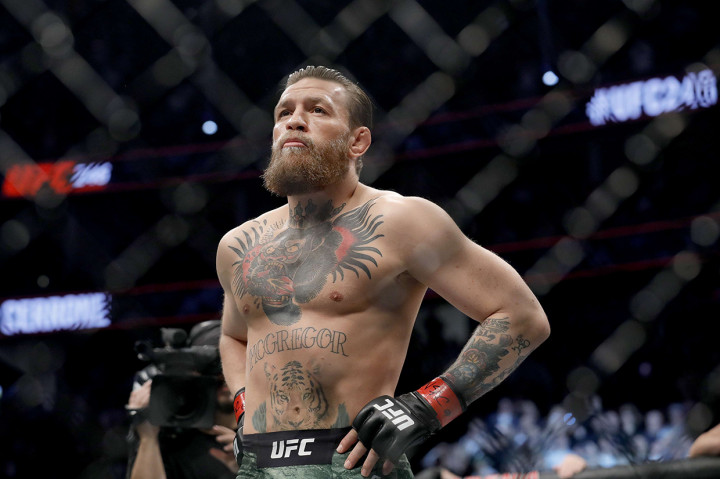 Ini adalah kemenangan TKO pertama McGregor di kelas welter. Sebelumnya, petarung 31 tahun itu hanya menang angka saat mengalahkan Nate Diaz pada 20 Agustus 2016.