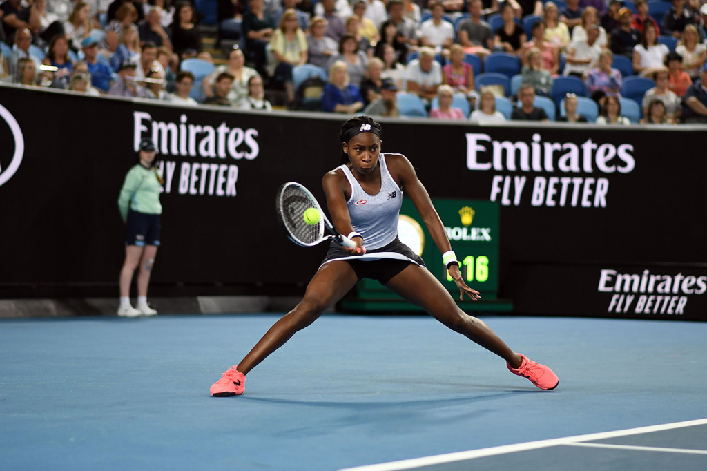 Petenis berusia 15 tahun itu  menang 7-6(5), 6-3 atas mantan petenis nomor satu dunia itu.
