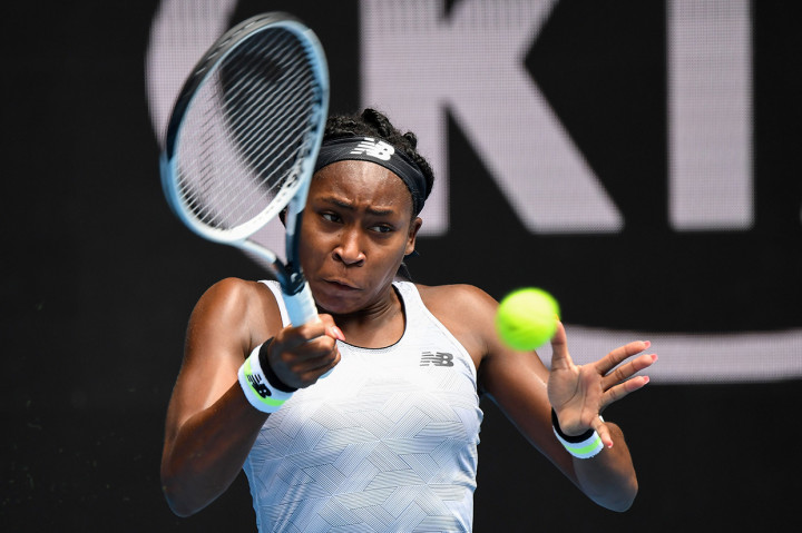 Sebelumnya, Gauff secara mengejutkan menundukkan pemenang Grand Slam tujuh kali Venus Williams di babak pertama, mengulangi kemenangannya atas veteran Amerika tersebut pada debut Grand Slam tahun lalu di Wimbledon.