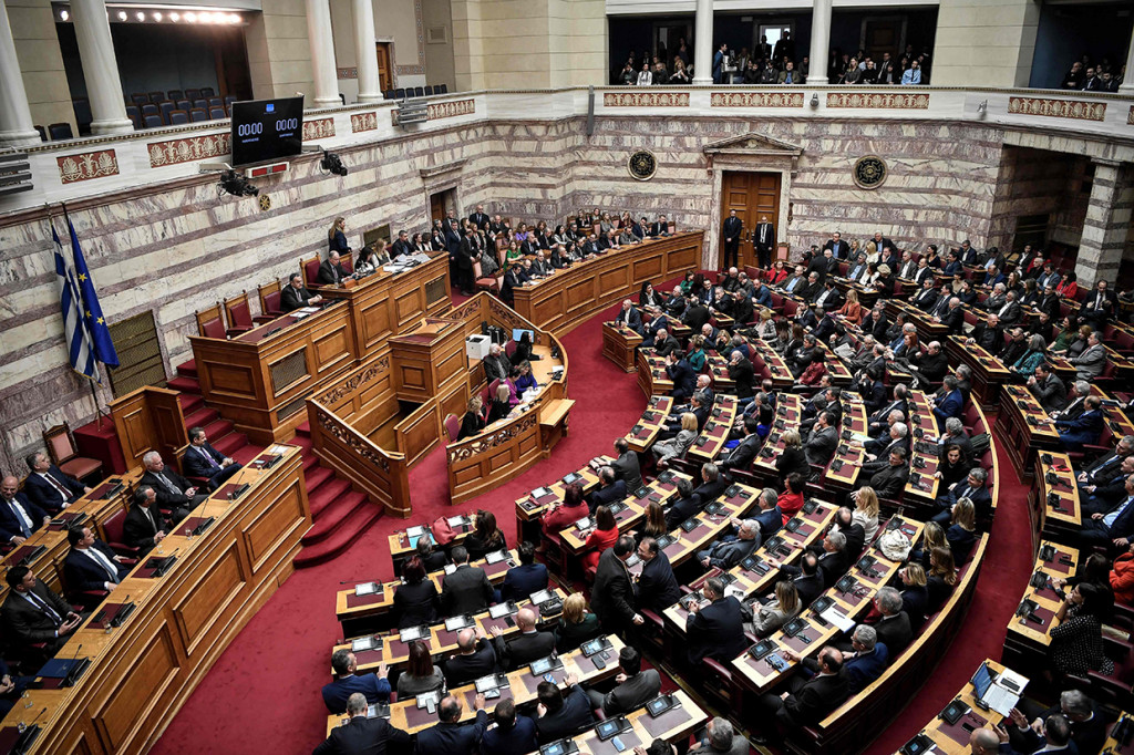 Ekaterini Sakellaropoulou yang berusia 63 tahun ini terpilih menjadi presiden baru Yunani dalam voting yang digelar parlemen pada Rabu, 22 Januari 2020, waktu setempat.
