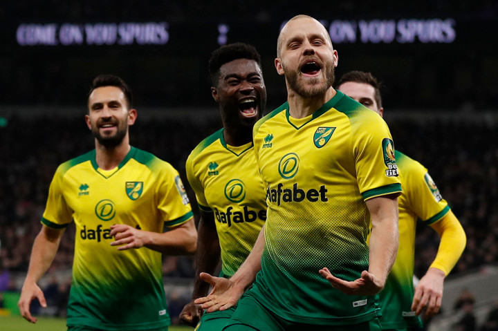 Kemudian, Norwich menyamakan skor lewat penalti Teemu Pukki di menit ke-70.