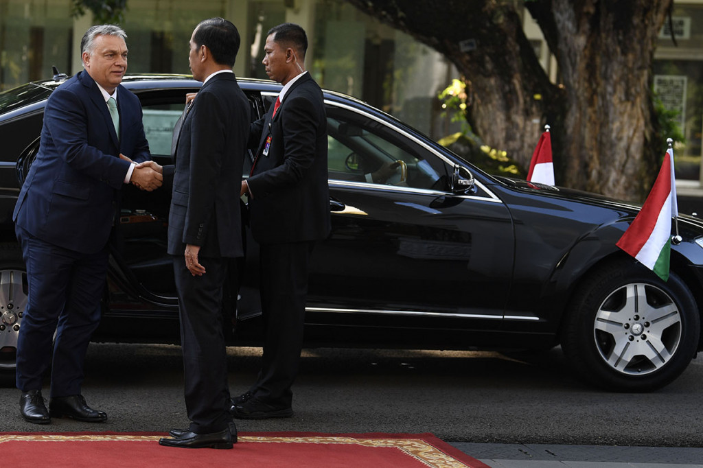 Presiden Joko Widodo menerima kunjungan kehormatan Perdana Menteri Hongaria Viktor Orban di Istana Merdeka, Jakarta.