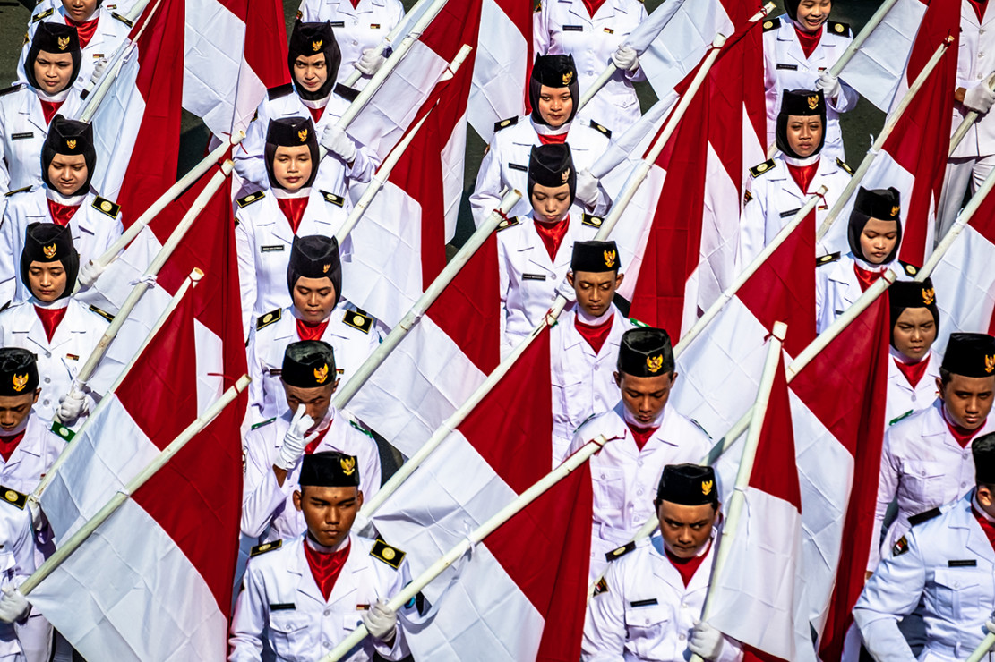 Jokowi Ramaikan Car Free Day Minggu Pagi, Hadiri Kirab Merah Putih dari Monas ke Bundaran HI 