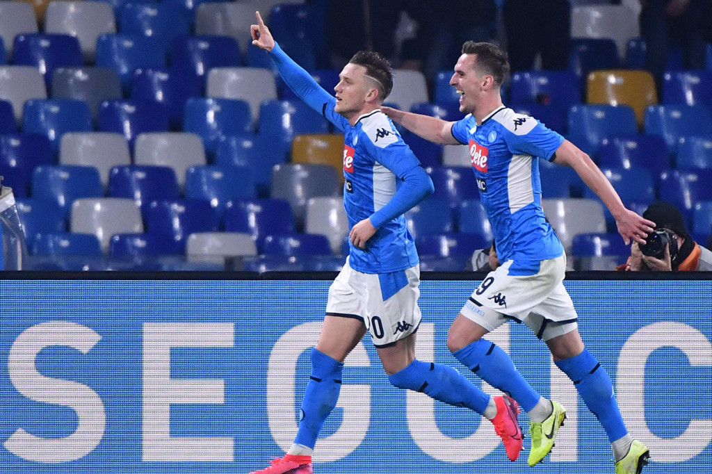 Insigne menjadi bintang karena terlibat dari dua gol yang dicetak Napoli. Pertama, Insigne menjadi kreator gol Piotr Zielinski pada menit ke-61.
