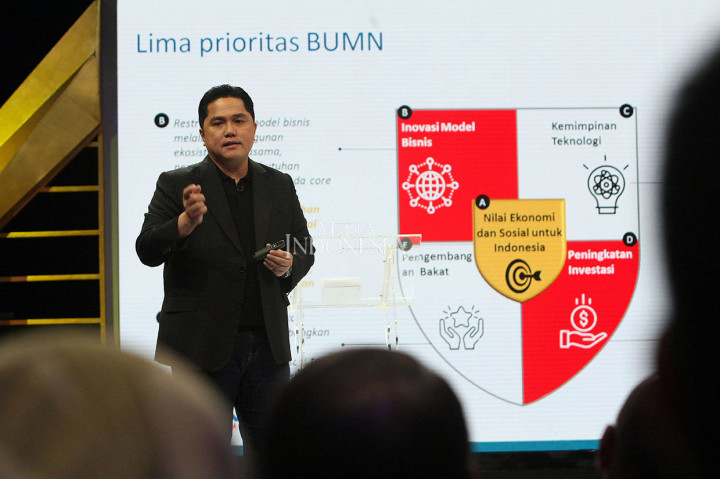 Menteri Badan Usaha Milik Negara (BUMN) Erick Thohir menyampaikan kuliah umum dalam rangka Ulang Tahun Ke-50 Media Indonesia di Grand Studio Metro TV, Kedoya, Jakarta Barat, Selasa, 28 Januari 2020.