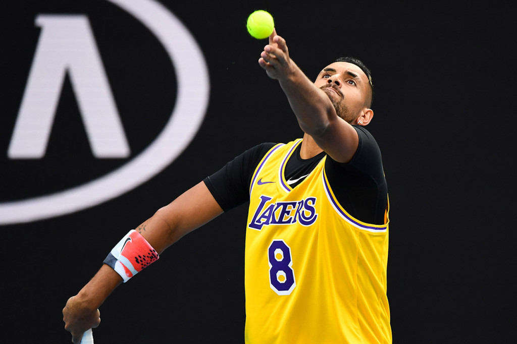 Pada Senin, 27 Januari 2020, petenis tuan rumah Nick Kyrgios juga memasuki lapangan di babak keempat saat menghadapi Rafael Nadal dengan memakai jersey LA Lakers dengan nomor punggung '8' sebagaimana yang pernah dikenakan Bryant.