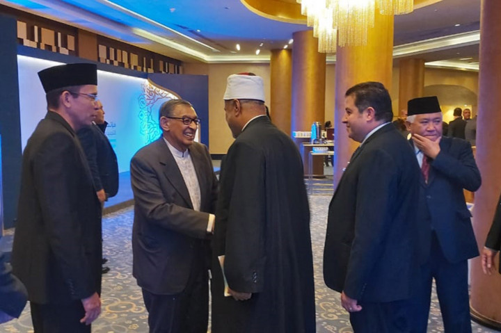 Pusat Studi Al-Quran (PSQ) melihat penghargaan tersebut sebagai bentuk apresiasi Pemerintah Mesir dan Al-Azhar al-Syarif, lembaga keislaman yang konsisten mengembangkan pemikiran keislaman yang moderat selama 1079 tahun, terhadap pemikiran dan sikap keislaman yang berkembang di Indonesia, terutama dari Prof. M. Quraish Shihab.