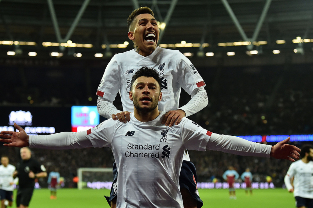 Liverpool juga memperpanjang rentetan catatan tanpa kekalahan di Premier League menjadi 41 pertandingan berturut-turut.