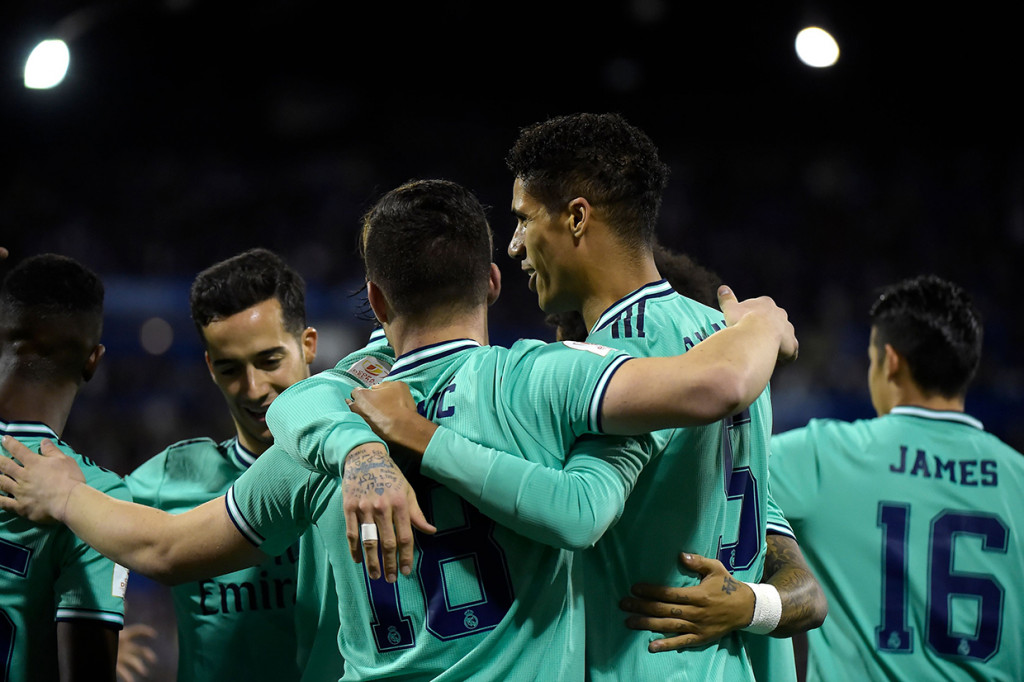 Tim asuhan Zinedine Zidane bahkan sudah unggul 1-0 di menit keenam. Raphael Varane yang tak terkawal mampu meneruskan umpan tarik Toni Kroos.