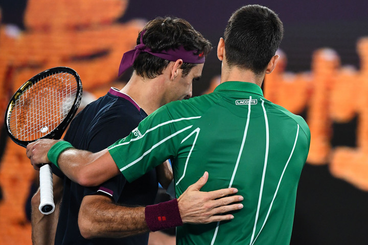 Menang atas Federer, Djokovic tetap memuji perjuangan lawannya itu. AFP Photo/William West