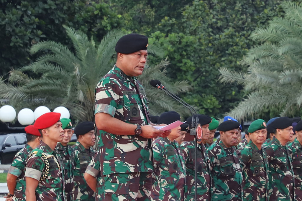 Dalam amanat yang dibacakan Kasum) TNI Letjen Joni Supriyanto, Panglima TNI menyampaikan ucapan selamat kepada para prajurit yang telah mendapatkan kehormatan sekaligus kepercayaan untuk mengemban tugas internasional, yang tergabung dalam misi Pasukan Pemeliharaa Perdamaian PBB. 