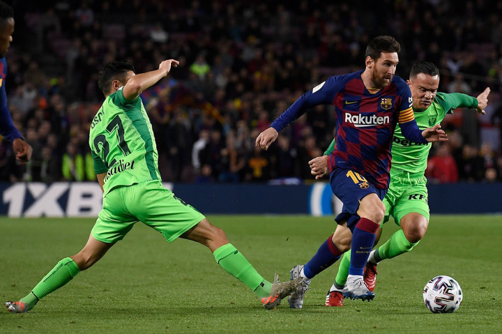 Bermain di hadapan pendukungnya sendiri di Stadion Nou Camp, Jumat, 31 Januari 2020 dini hari WIB, Barca menguasai jalannya laga sejak wasit meniup peluit tanda pertandingan dimulai.