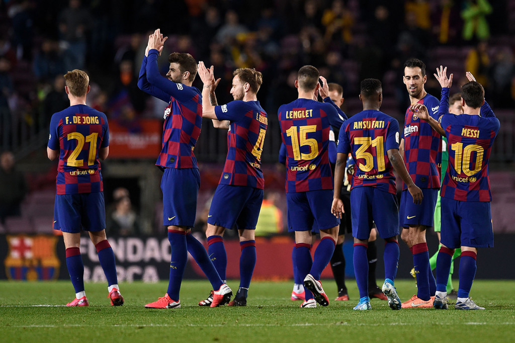 Kemenangan 5-0 tersebut mengantarkan Las Blaugranas ke babak perempat final menyusul tim-tim La Liga lainnya yang sudah lebih dulu lolos seperti Valencia, Villarreal, Granada, Sociedad dan rival bebuyutan Real Madrid.